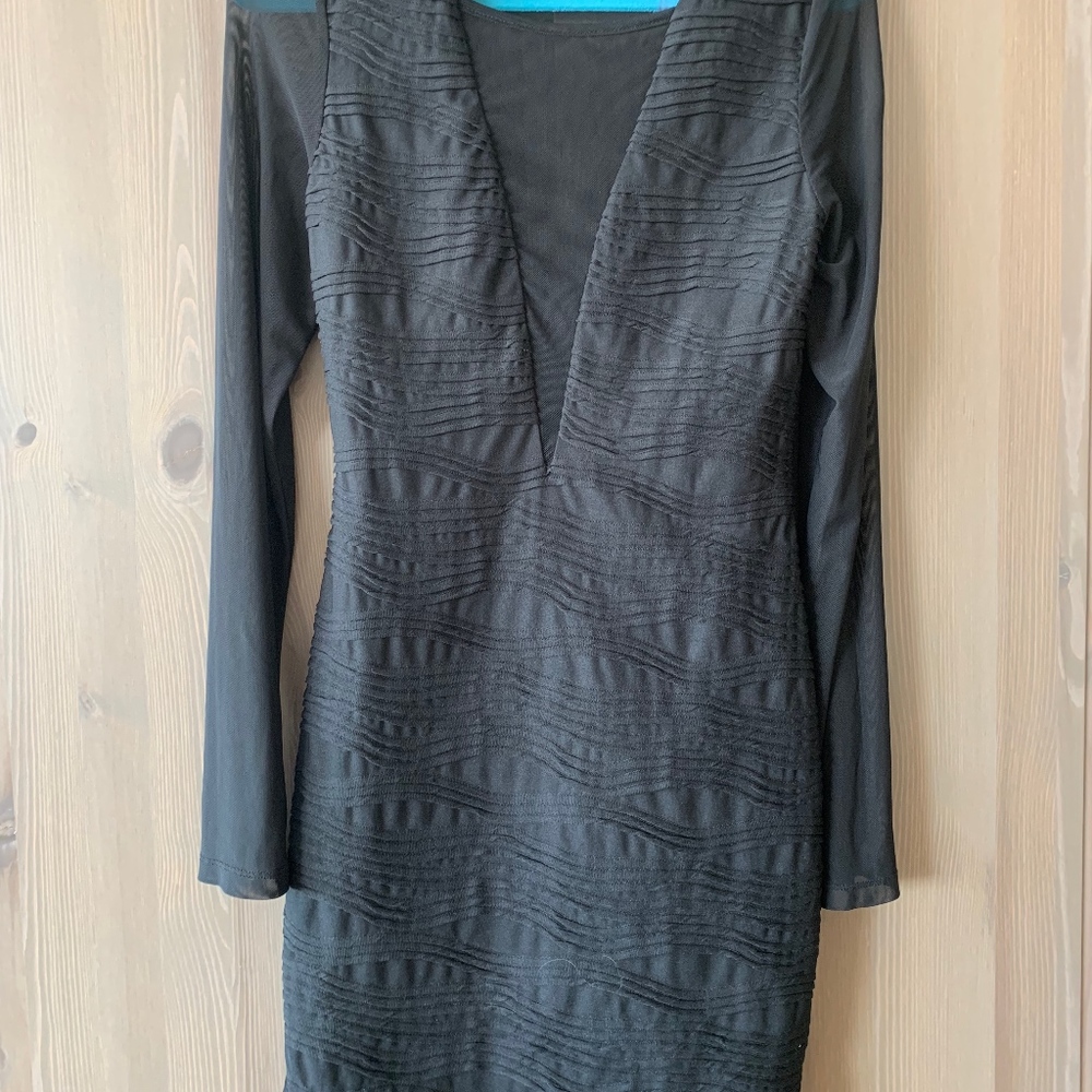 Dress - Picture 2 of 3